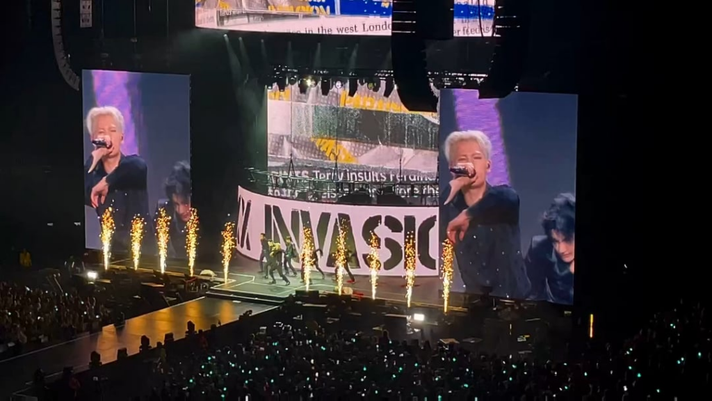 250823 View of the Arts Twitter: ENHYPEN @ Walk The Line in London