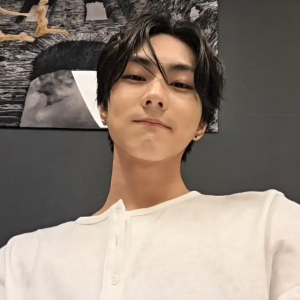 250829 Weverse: Jungwon