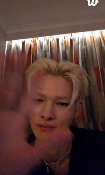 250829 [Weverse Live: Ni-ki] 👋