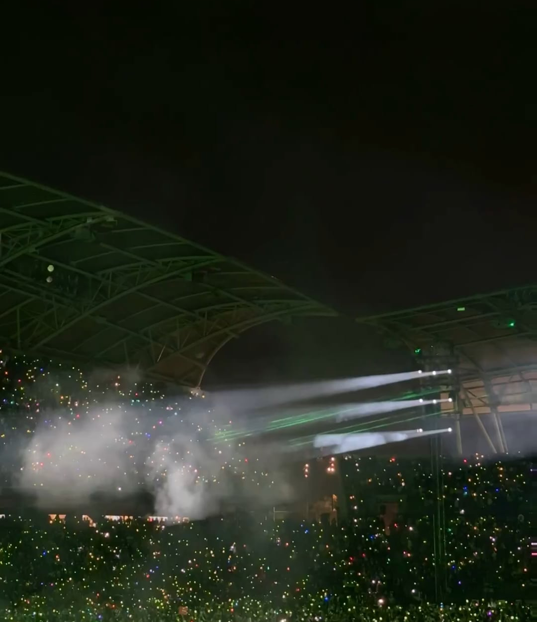 250817 BMO Stadium Twitter: ENHYPEN Go Big or Go Home @ Walk The Line in LA