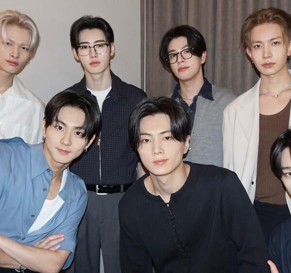 250828 K-Pop Stars Enhypen Reveal the Must-Have Bag Essentials for Their ‘Walk The Line’ Tour