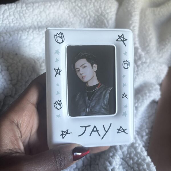 Looking to sell this walk the line photo book but not sure how to go about it