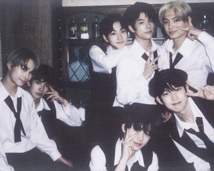 Which older song do you want enha to perform again?