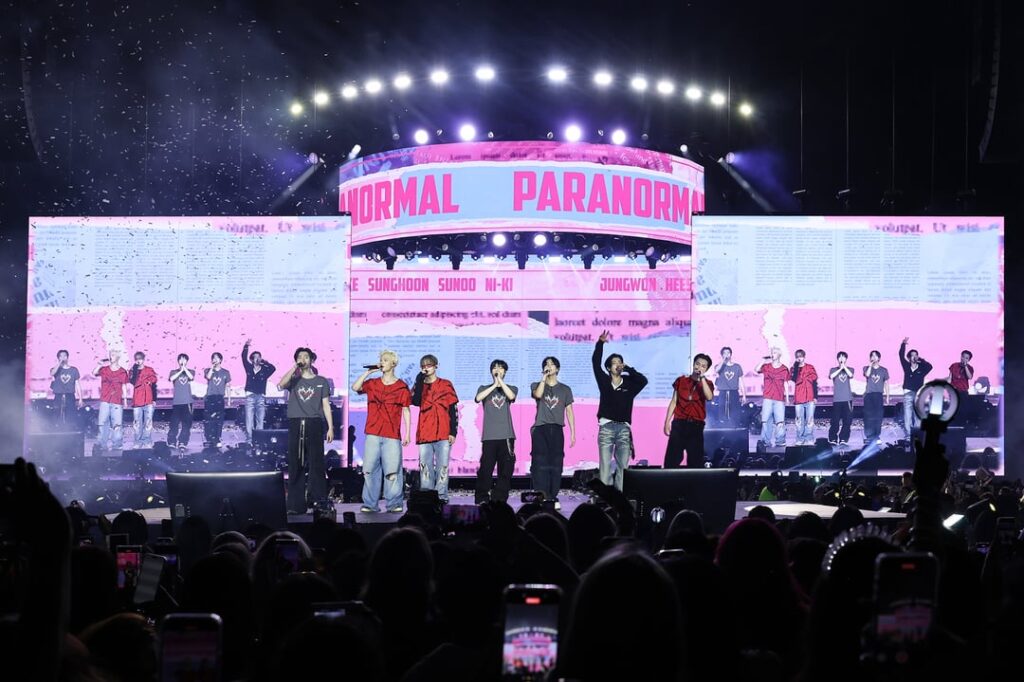 250819 BMO Stadium Twitter: ENHYPEN @ Walk The Line in LA
