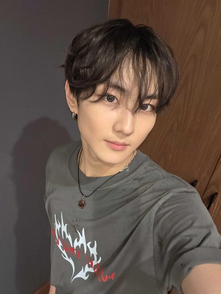 250808 Weverse: Jungwon