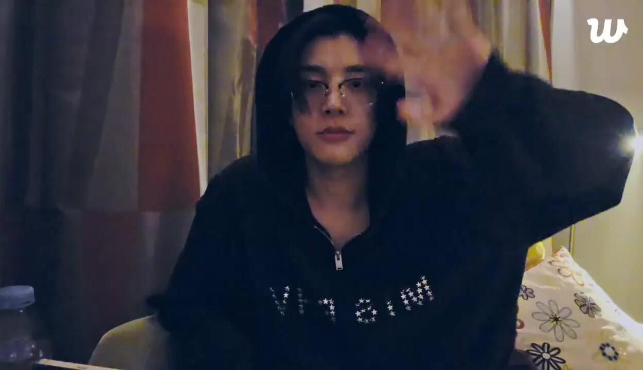 250828 [Weverse Live: Jake] 🫠