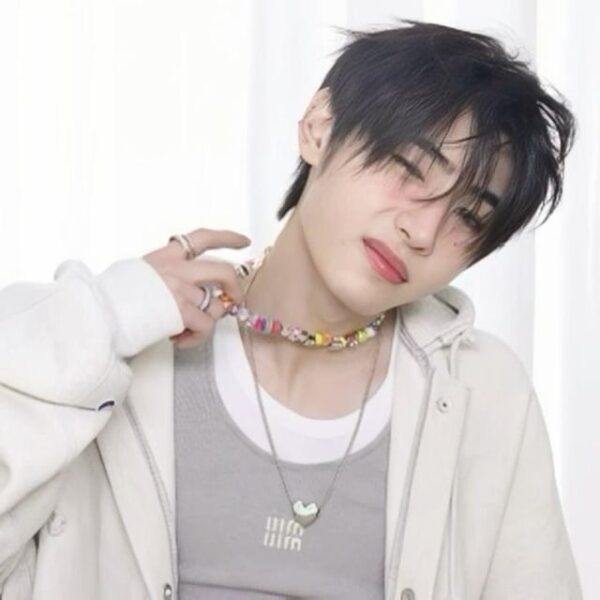 !!Sunghoon!! Can someone please tell me which photoshoot this is from??