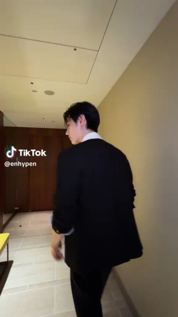 250908 Tiktok: Sunghoon & Jake @ Tiffany & Co.