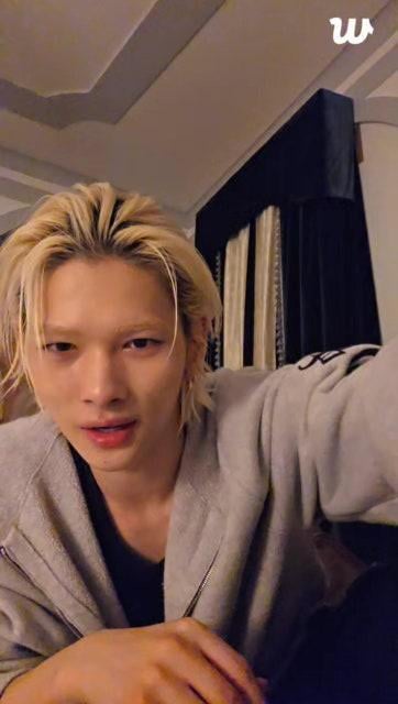 250927 [Weverse Live: Ni-ki] .