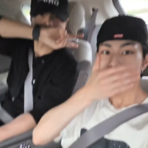 250905 Weverse: Jungwon with Jay