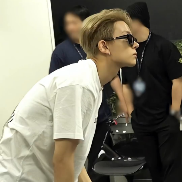250901 YouTube Shorts:[EN_Clip] ENHYPEN in BRUSSELS 🧇 WALK THE LINE IN EUROPE
