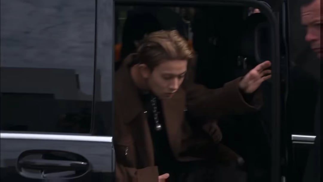 250925 ENHYPEN arrive at the Prada Spring/Summer 2026 Womenswear Show in Milan