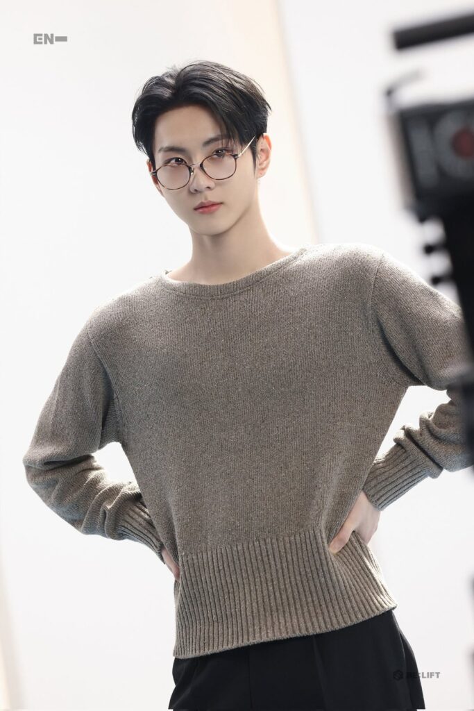 250902 ENHYPEN <JINS> Behind Photo Sketch 📸 (2/2)