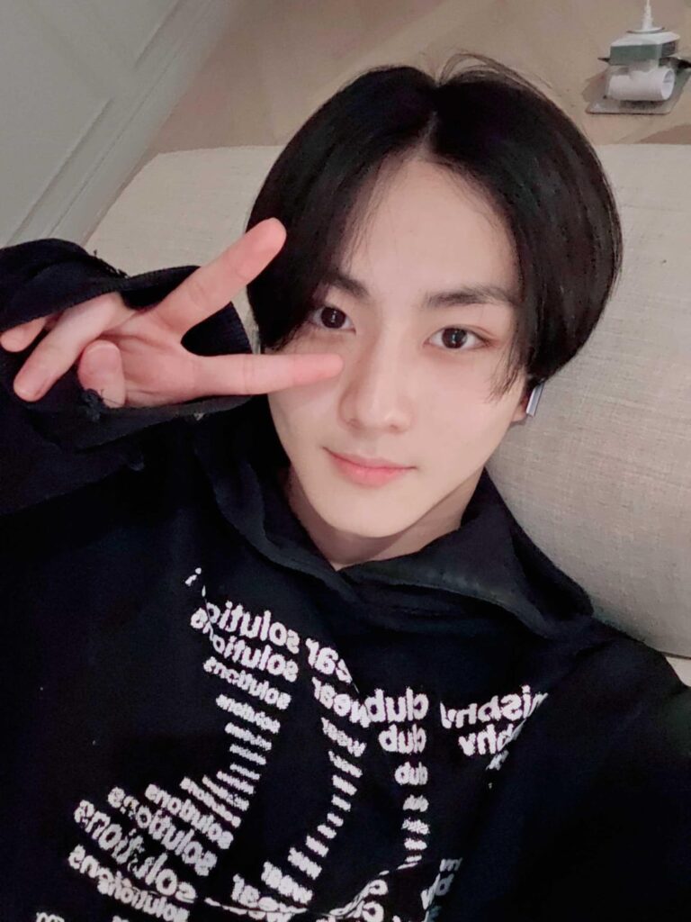 250911 Weverse: Jungwon