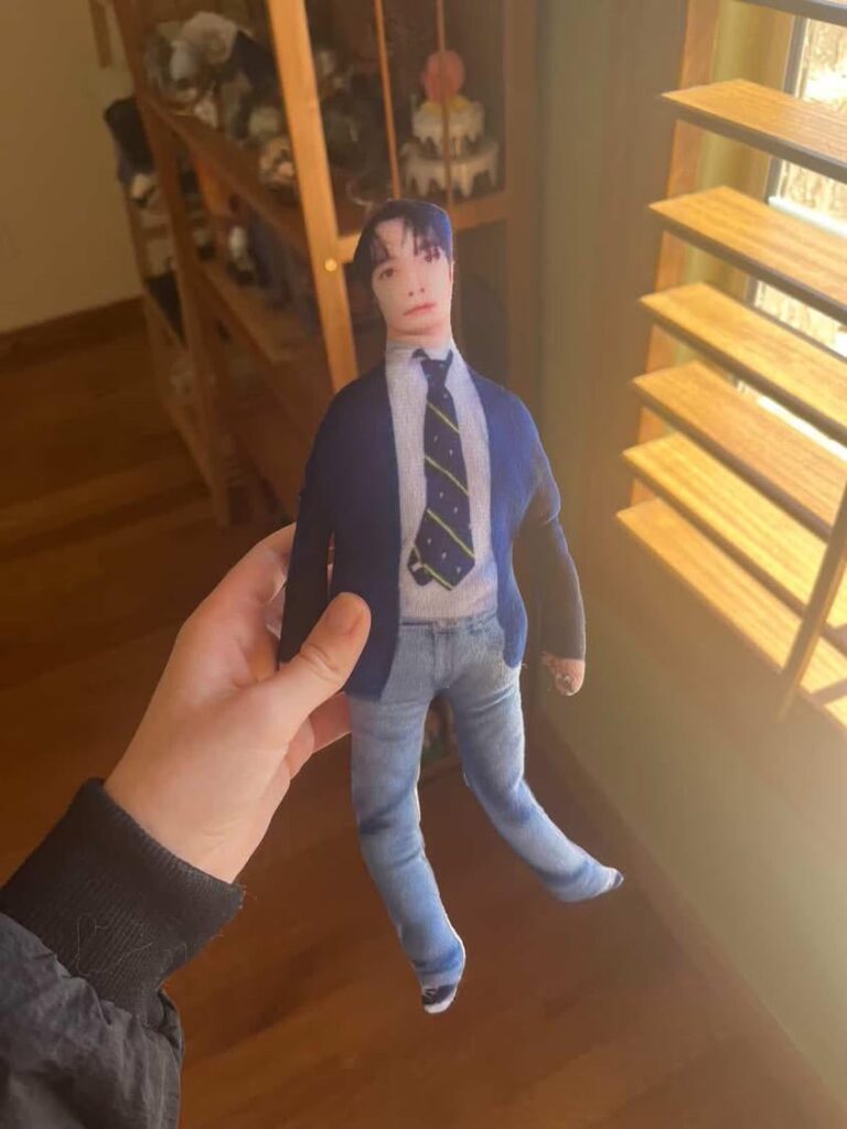 Heeseung doll
