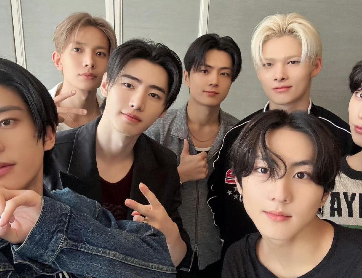 250920 Weibo: ENHYPEN