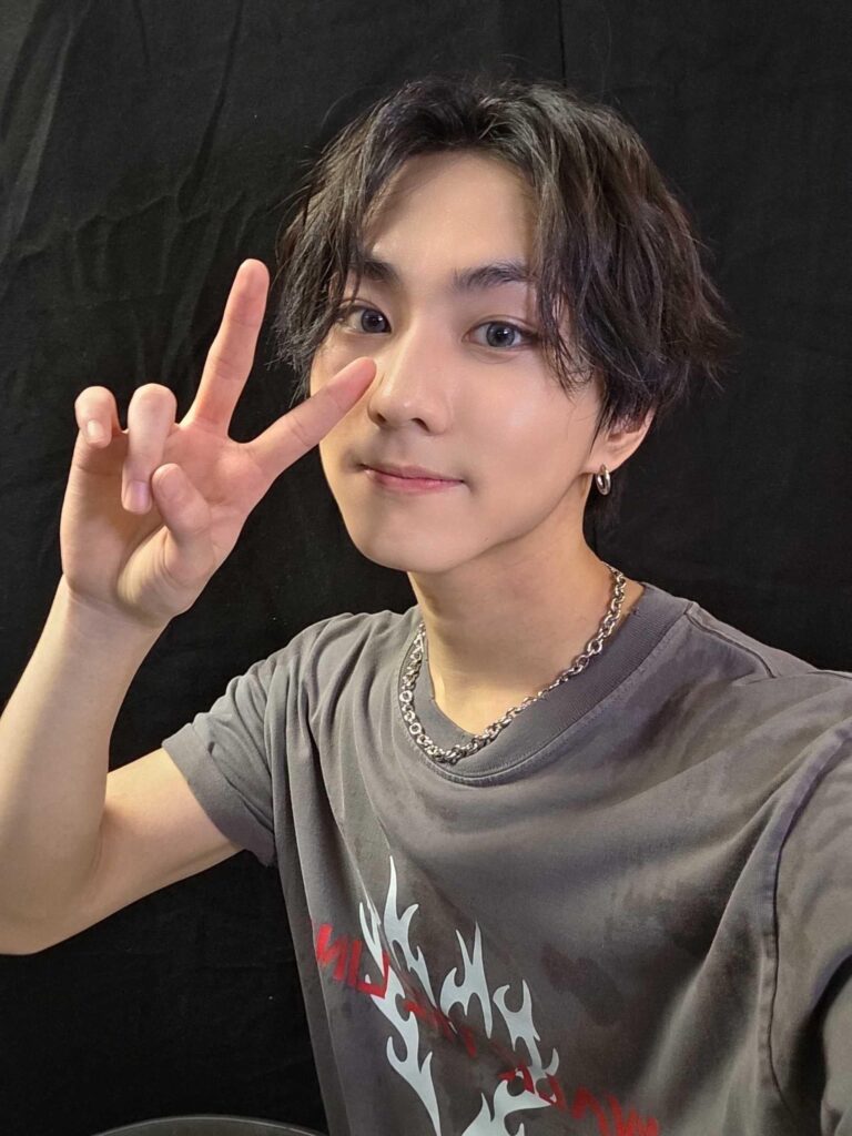 250904 Weverse: Jungwon