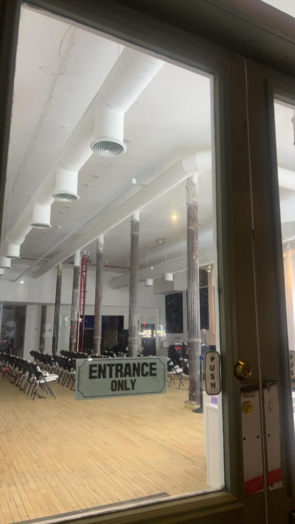 hello82 no show at nyc vr concert