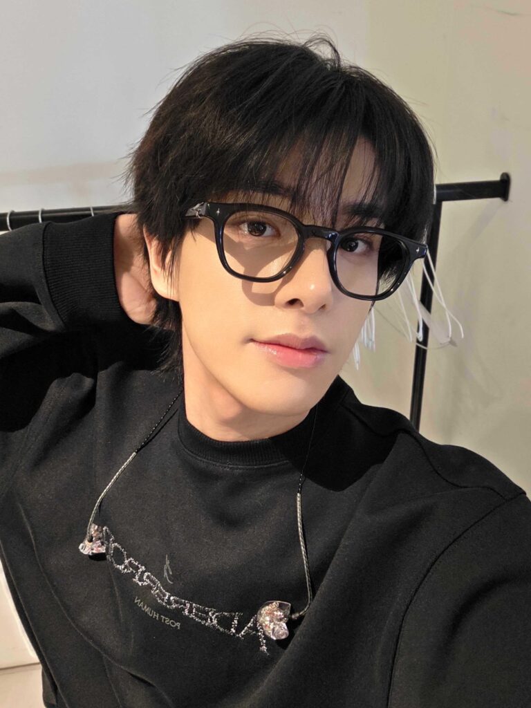 251026 Weverse: Jake