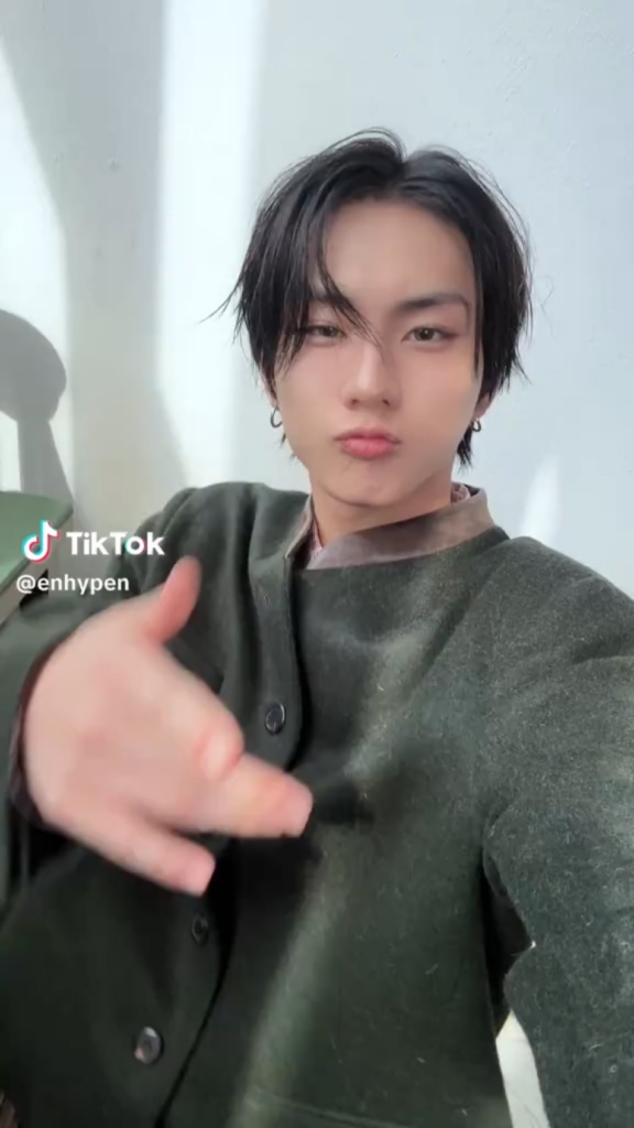 251030 Tiktok: ENHYPEN @ Prada SS26