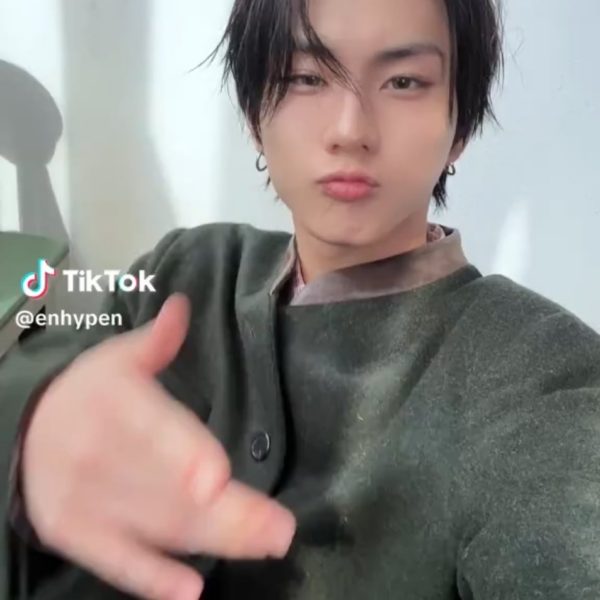 251030 Tiktok: ENHYPEN @ Prada SS26