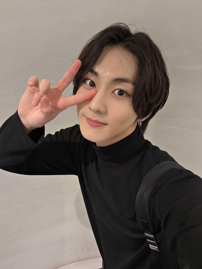 251024 Weverse: Jungwon