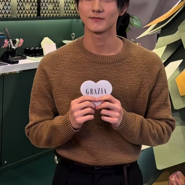 251006 GRAZIA Singapore Instagram: Jungwon @ Prada Beauty