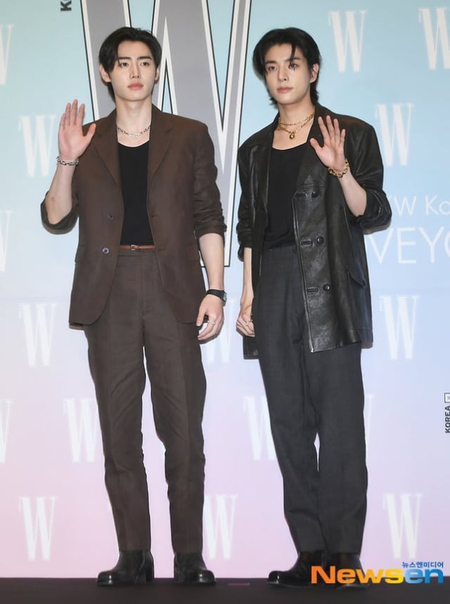 251015 ENHYPEN's Jake & Sunghoon @ 'Love Your W 2025' Red Carpet [Media Photos]