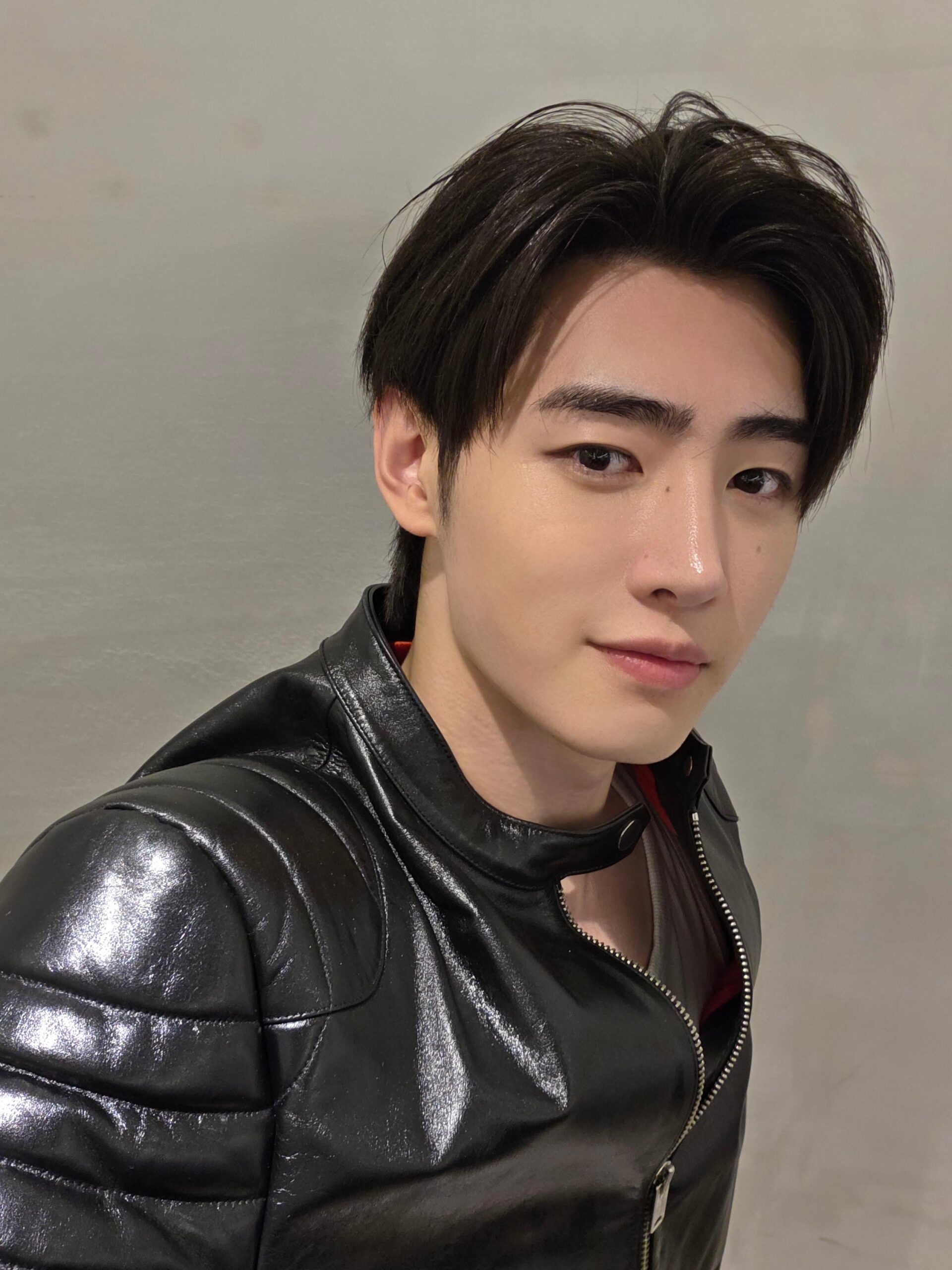 251027 Weverse: Sunghoon