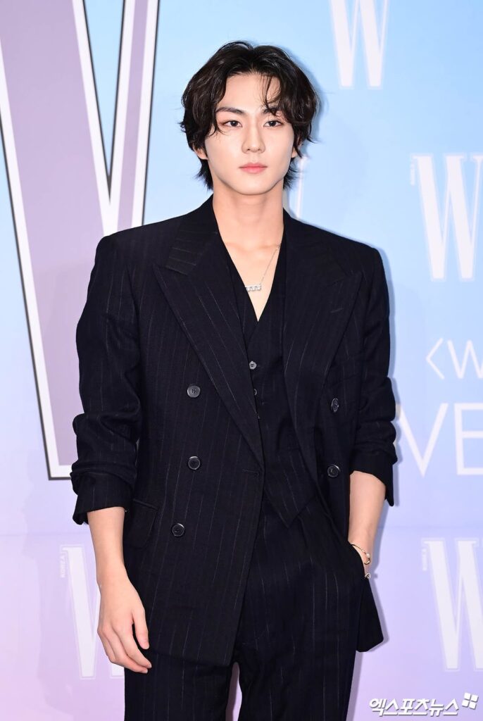 251015 ENHYPEN's Jungwon @ 'Love Your W 2025' Red Carpet [Media Photos]