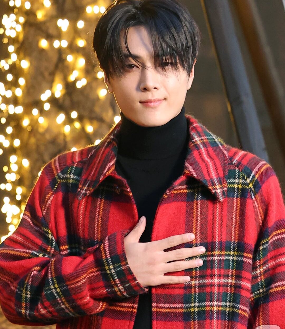 251031 JAY @ Ralph Lauren Holiday Experience Pop Up in Seoul [Media Photos]