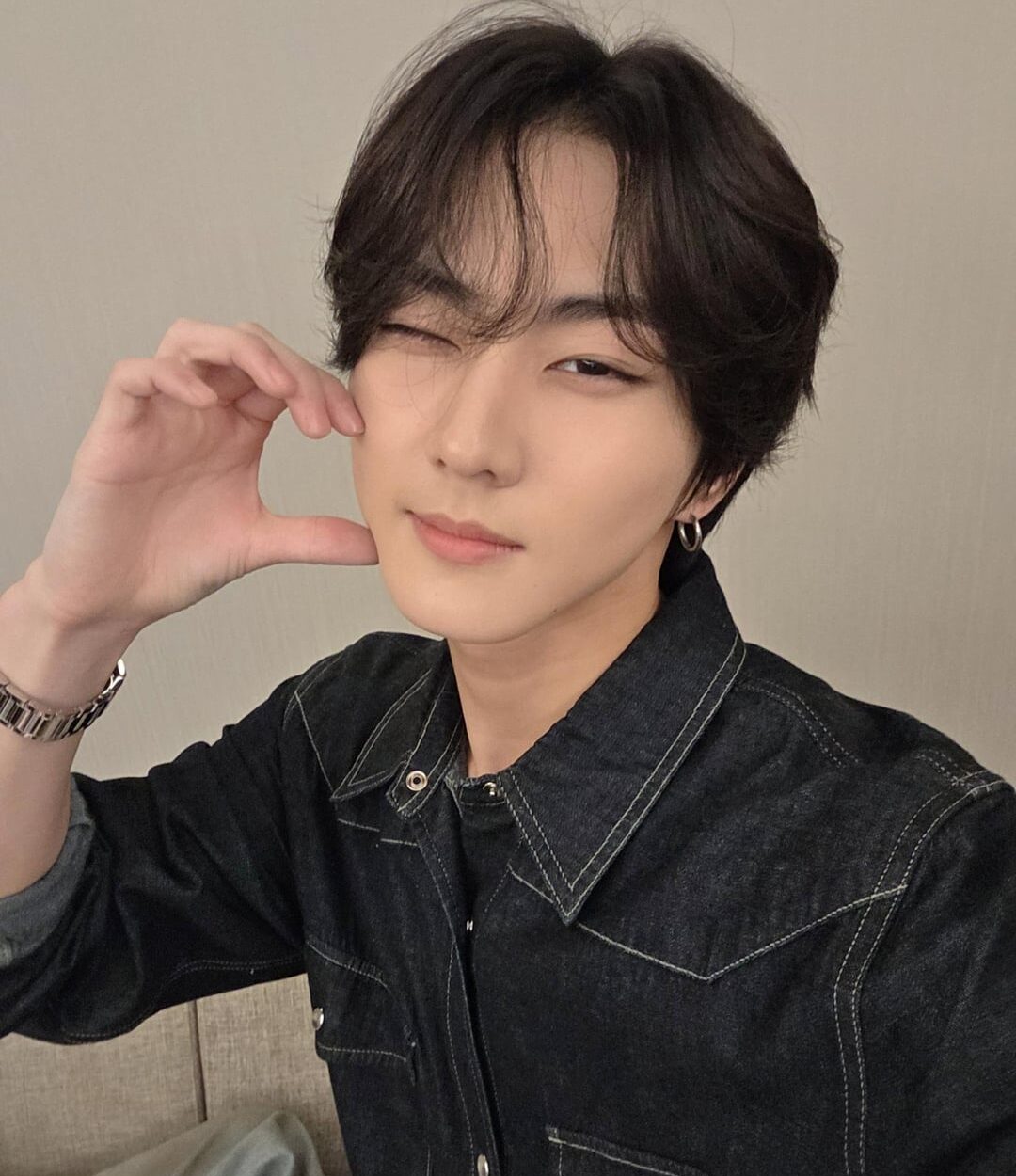 251021 Weverse: Jungwon (2)