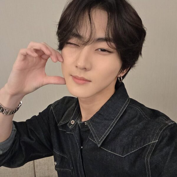 251021 Weverse: Jungwon (2)