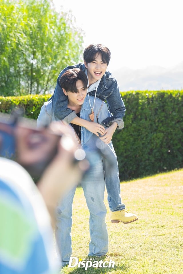 251022 ENHYPEN DICON 'GOLDEN AGE' Behind Photos - Jungwon & Jay | Sunghoon & Heeseung