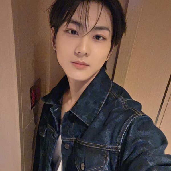 251011 Weverse: Jungwon