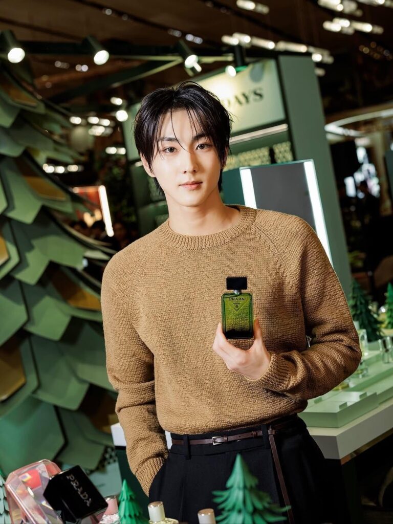 251029 pradabeauty instagram update with Jungwon