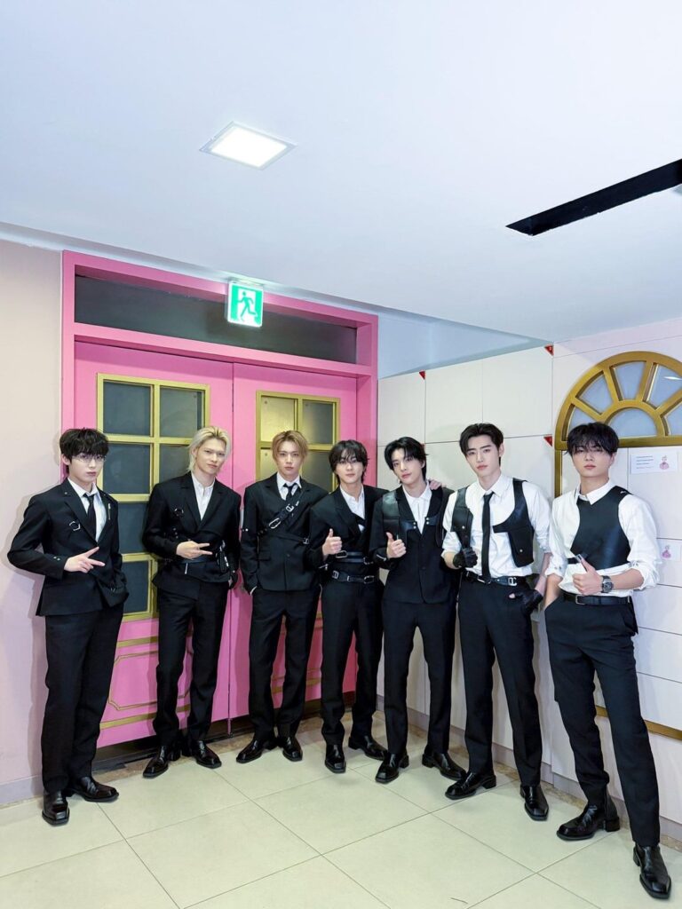 251123 Twitter/X: ENHYPEN OFFICIAL @ 5th ENniversary Night