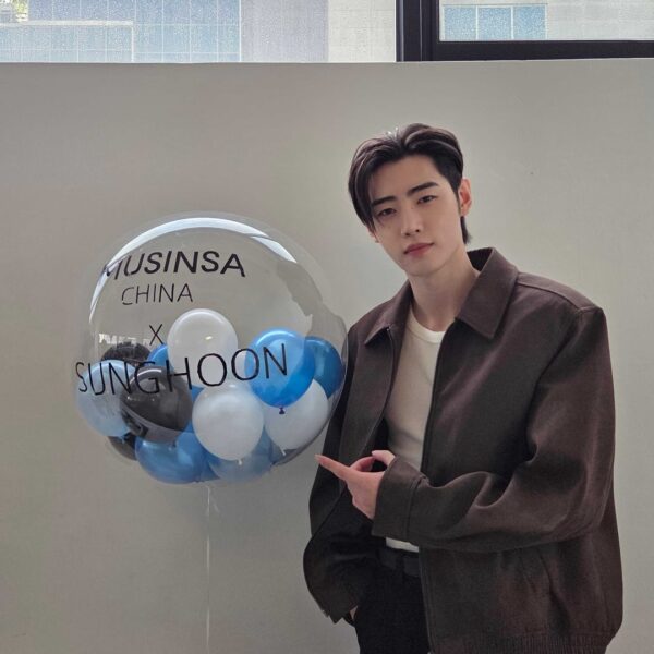 251103 Twitter: Sunghoon @ MUSINSA China