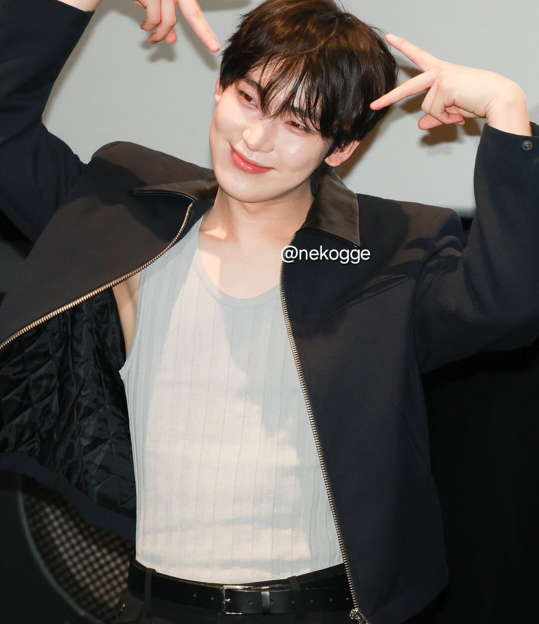 HELP: Does anyone know what is this ribbed thank top Sunoo used? My google-fu has failed me