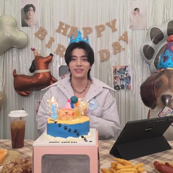 251115 [Weverse Live: Jake with Jungwon] It's Jake's Birthday🎂 (제이크 생일입니다🎂)