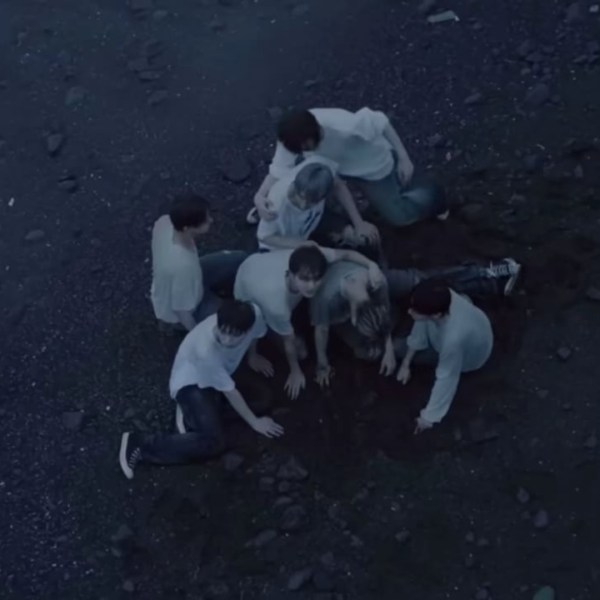 I just discovered "Mortal" by Enhypen??