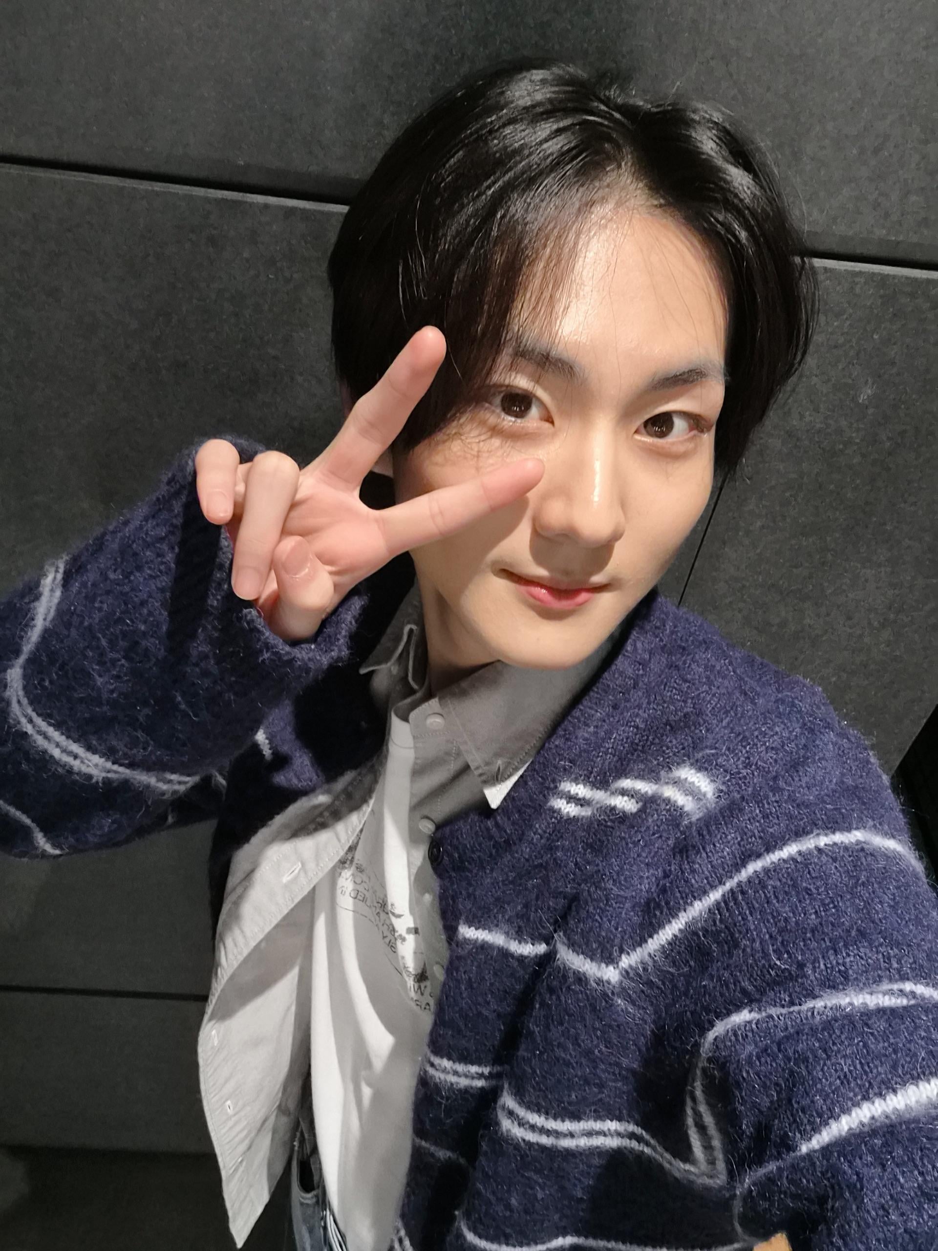 251130 Weverse: Jungwon