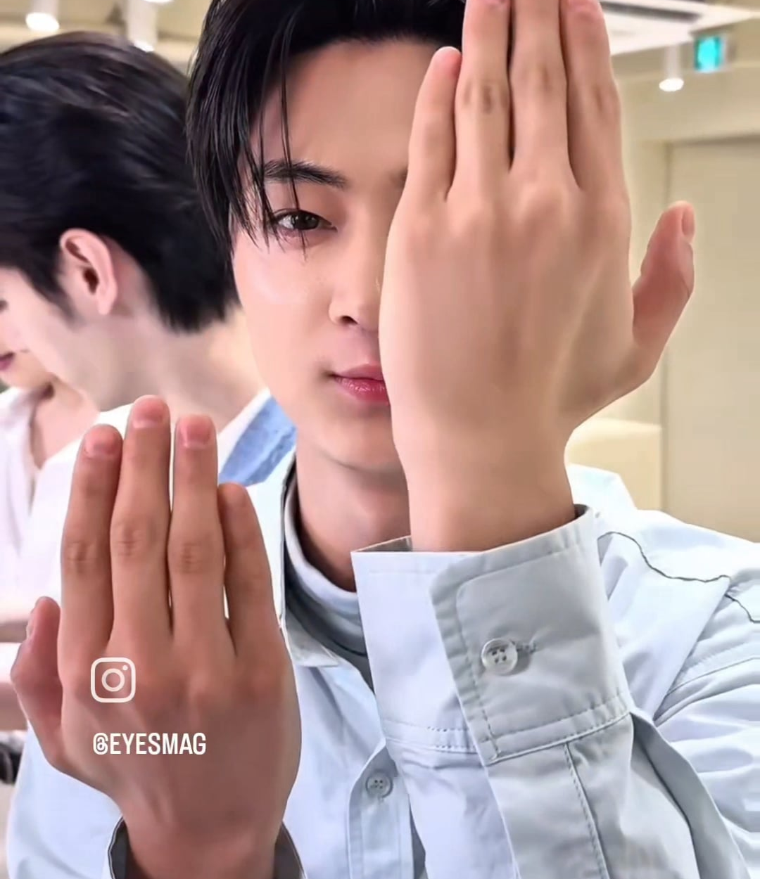 251109 eyesmag Instagram: ENHYPEN @ mixsoon Myeongdong flagship store