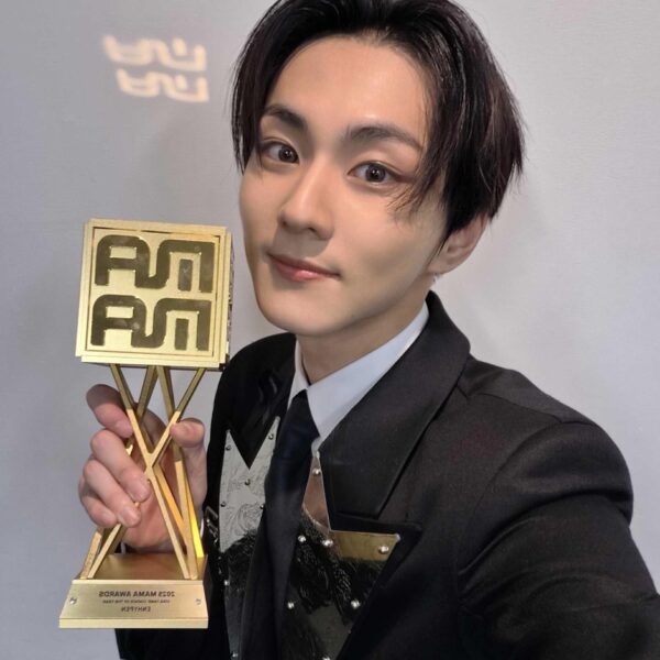 251129 Weverse: Jungwon