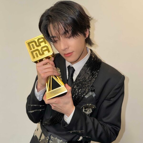 251129 Weverse: Jake