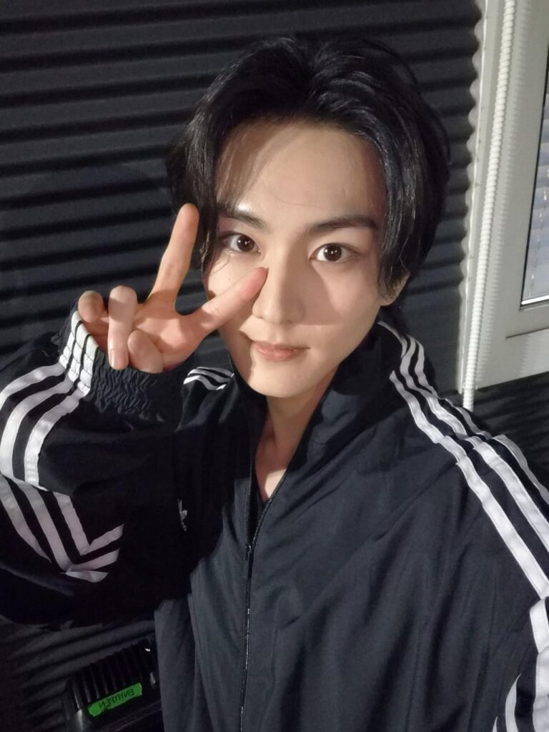 251108 Weverse: Jungwon