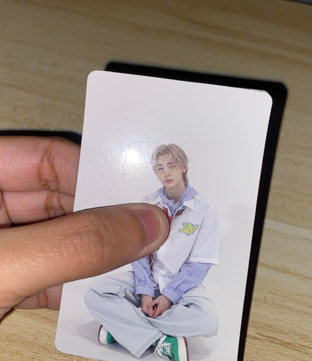 How to detect a fake photo card?