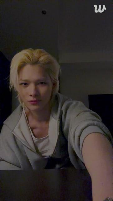 251214 [Weverse Live: Ni-ki] 、