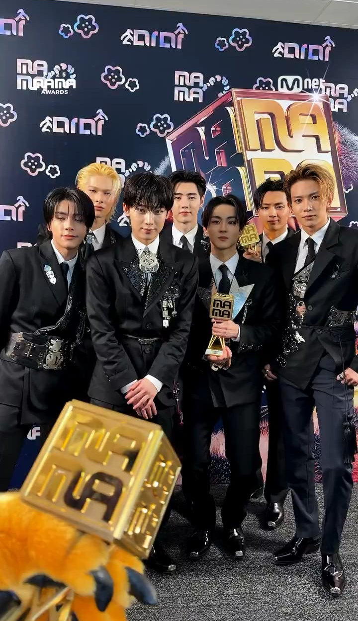 251210 MnetMAMA Twitter/X update with ENHYPEN