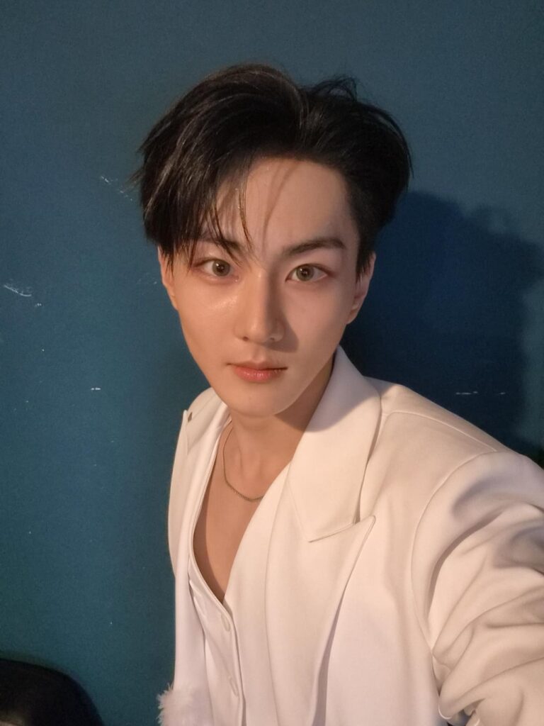 251225 Weverse: Jungwon